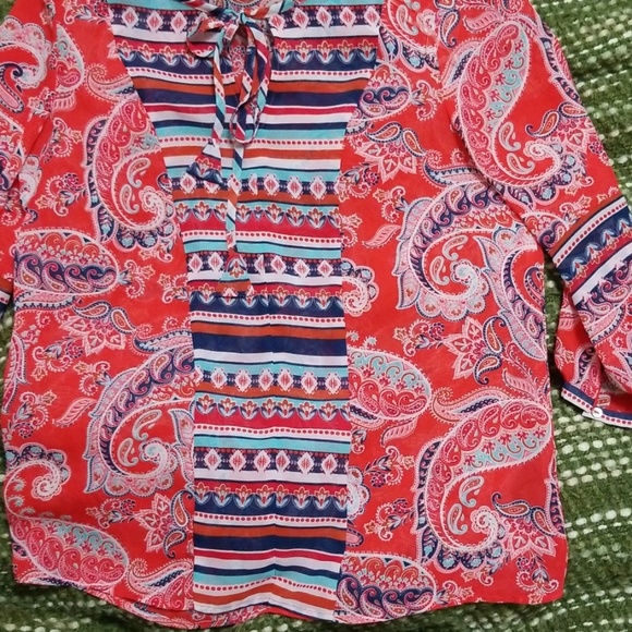 5 for $25 Zac & Rachel Petite Top - Picture 4 of 7